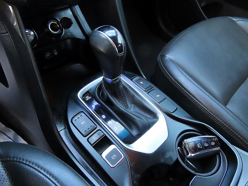 HYUNDAI Santa Fe - Vista 10