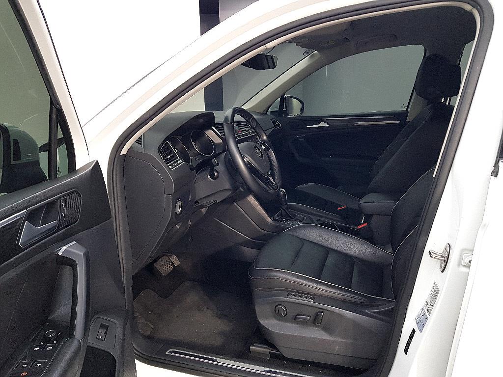 Volkswagen Tiguan - Vista 8