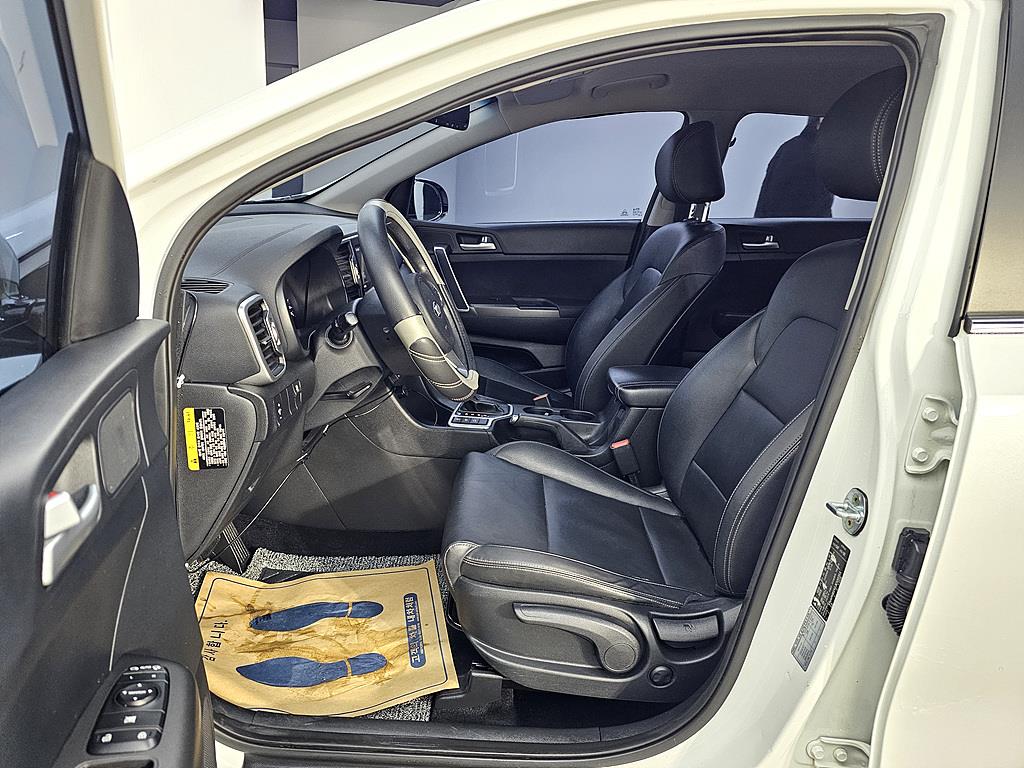 KIA Sportage - Vista 8