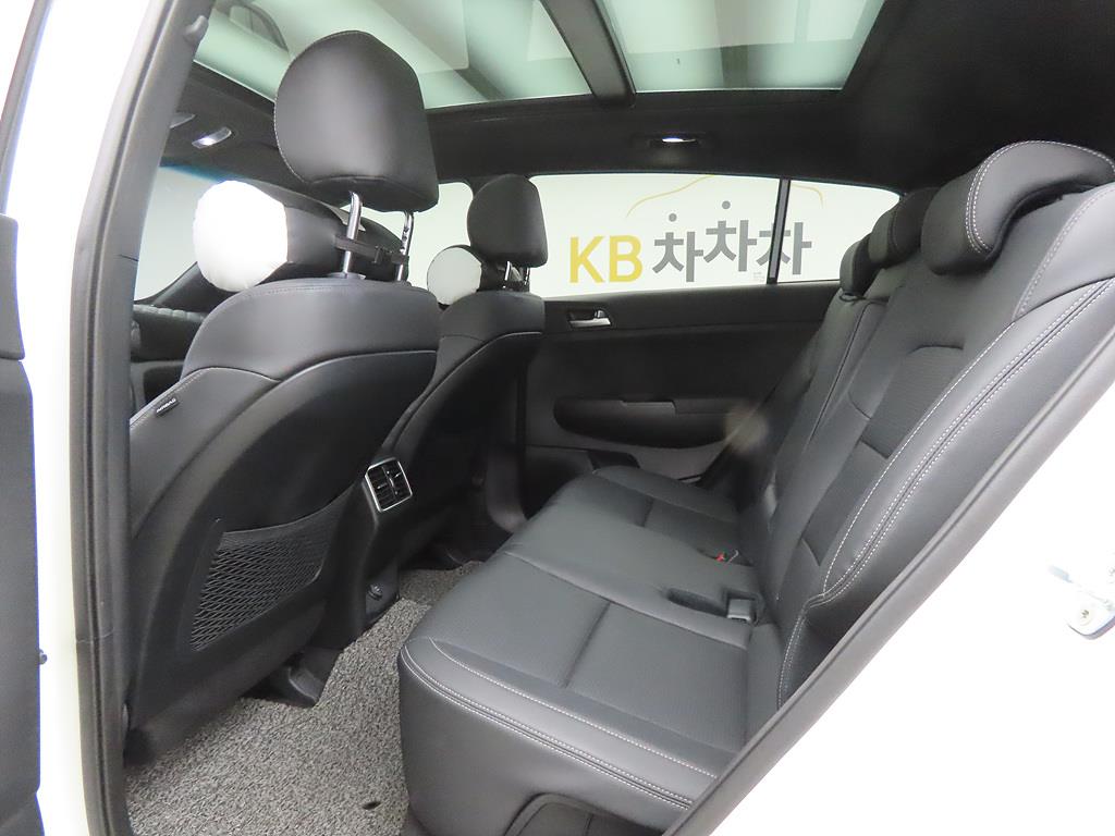 KIA Sportage - Vista 6