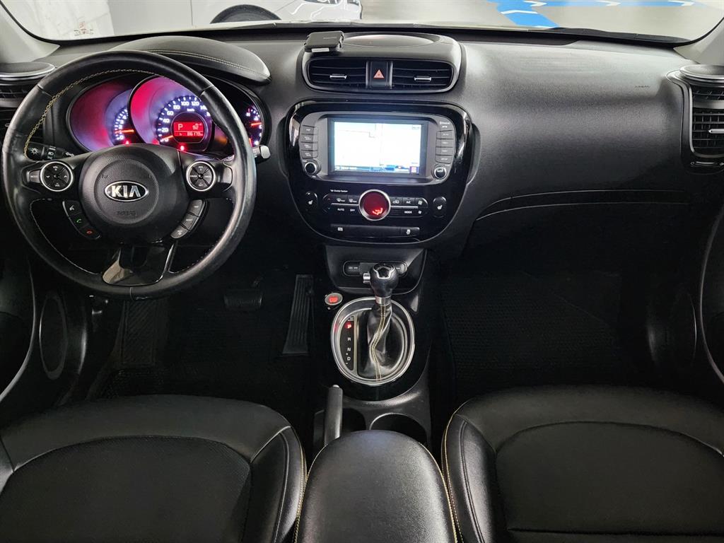 KIA Soul - Vista 5
