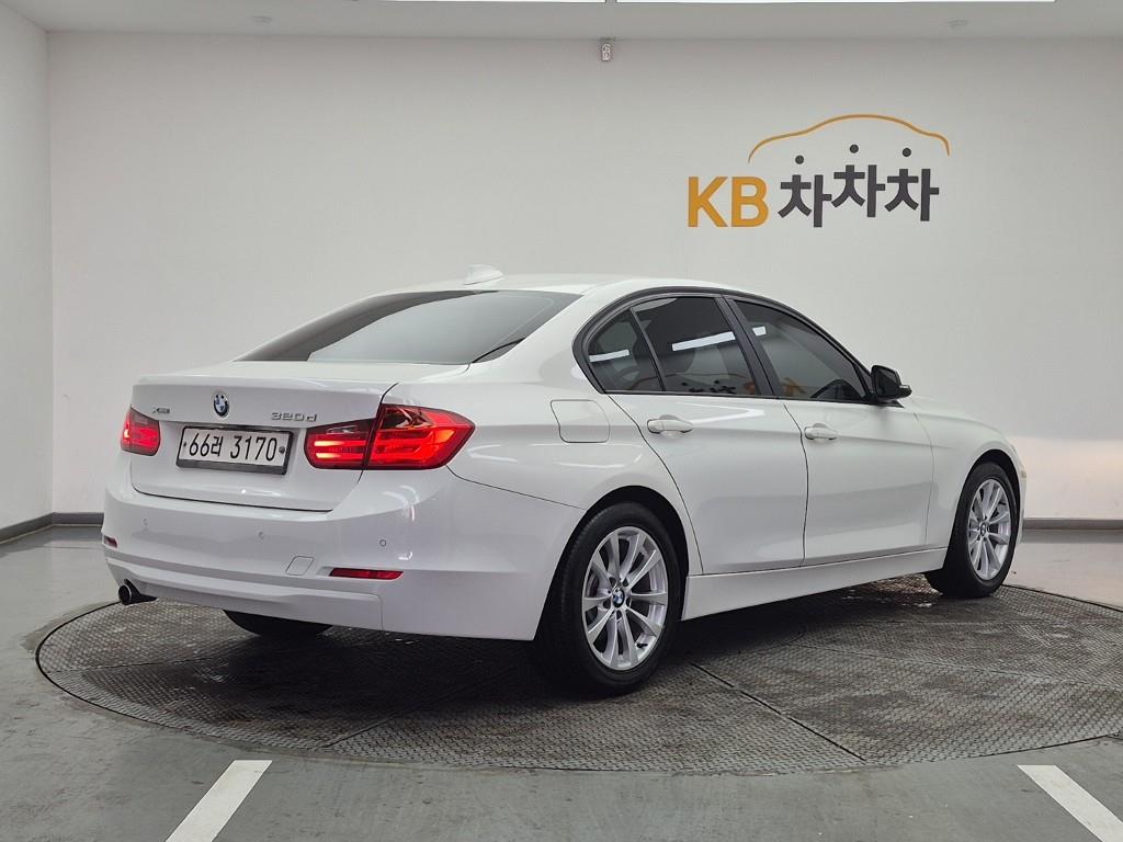 BMW 3 series - Vista 4