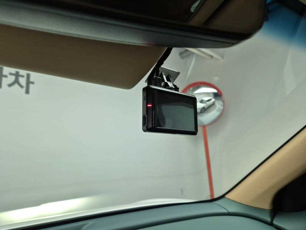 Genesis GV60 2022 Blanco - Importación desde Corea - HF Imports Iquique - Foto 17