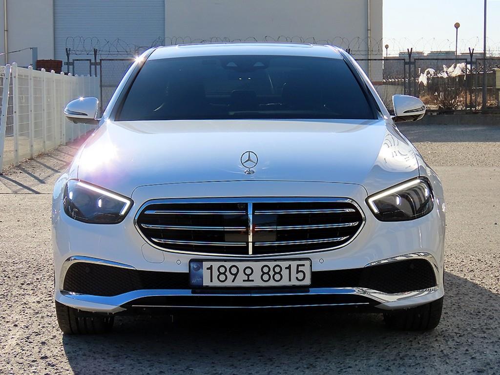 Mercedes Benz E class 2023 Blanco - Importación desde Corea - HF Imports Iquique - Foto 1