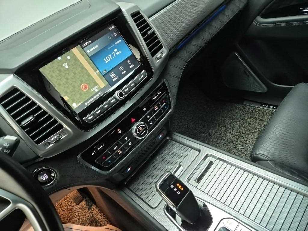 Ssangyong Rexton - Vista 10