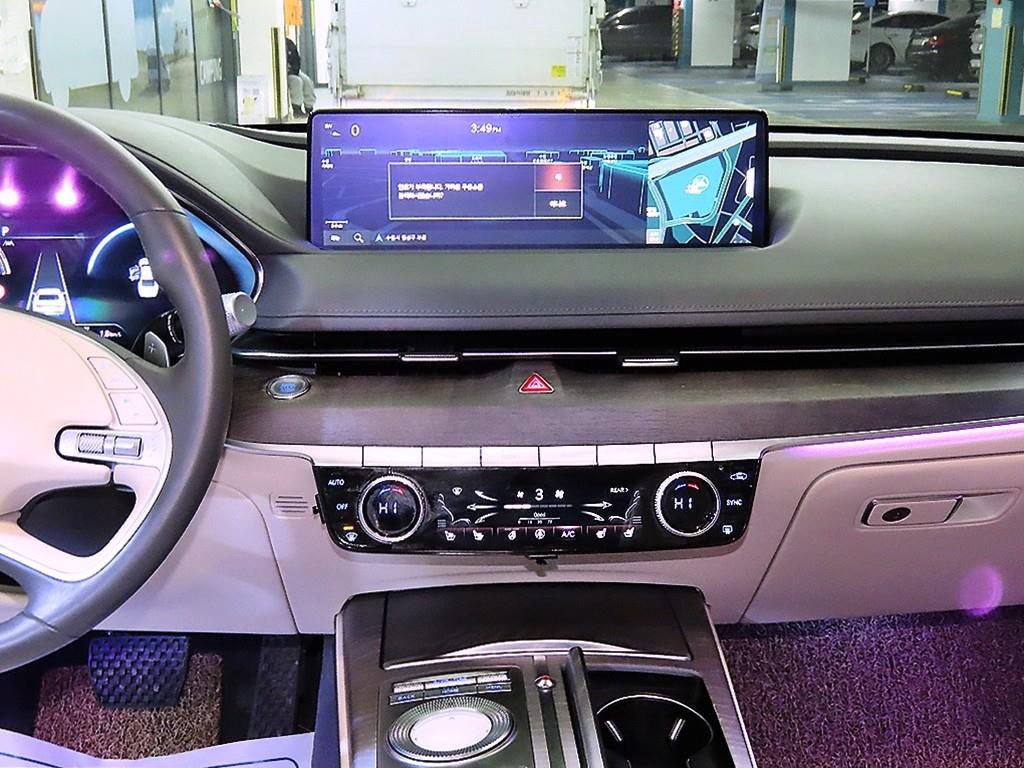 Genesis G80 - Vista 11