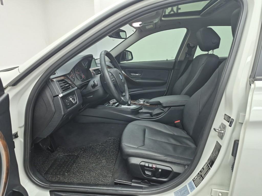 BMW 3 series - Vista 11