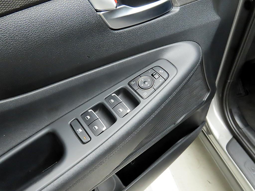 HYUNDAI Santa Fe 2020 Gris - Importación desde Corea - HF Imports Iquique - Foto 15