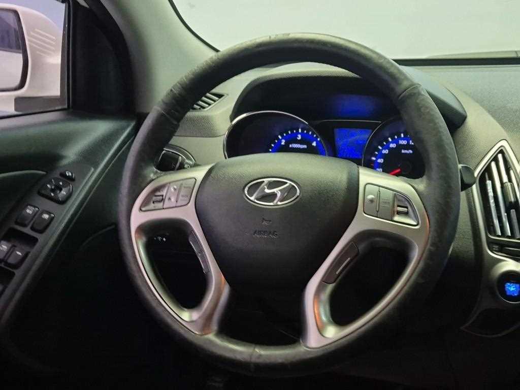 HYUNDAI Tucson - Vista 9