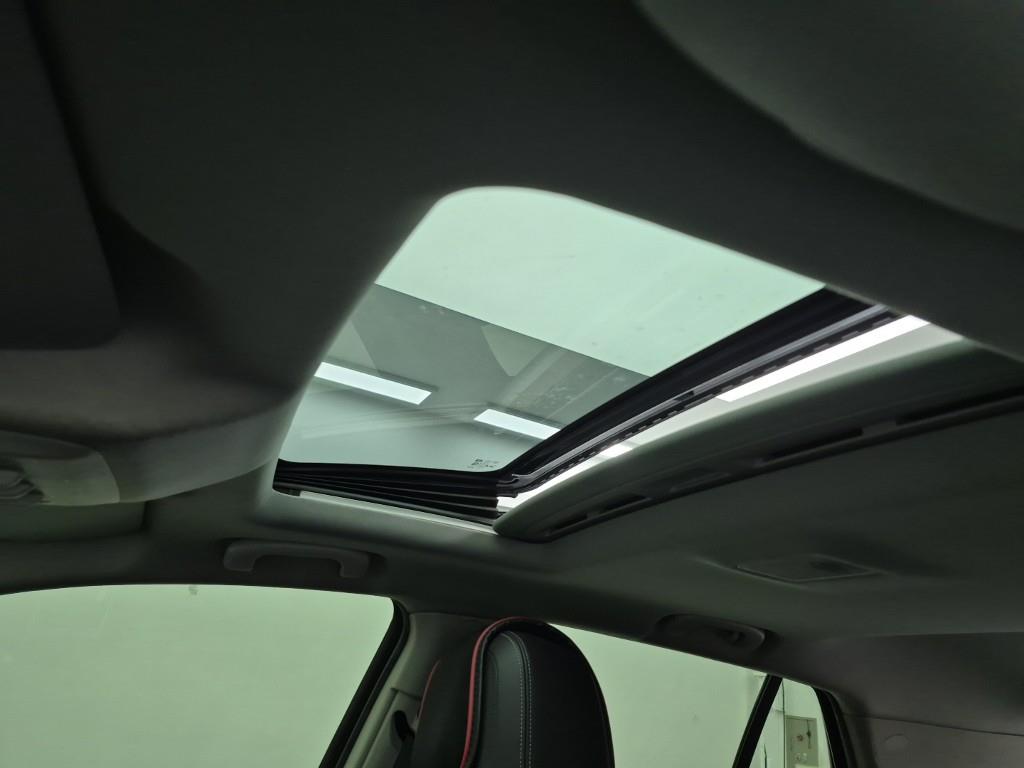 Chevrolet Trax 2018 Negro - Importación desde Corea - HF Imports Iquique - Foto 13