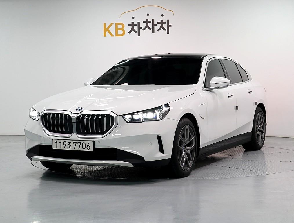 BMW 5 Series 2025 Blanco - Importación desde Corea - HF Imports Iquique - Foto 1