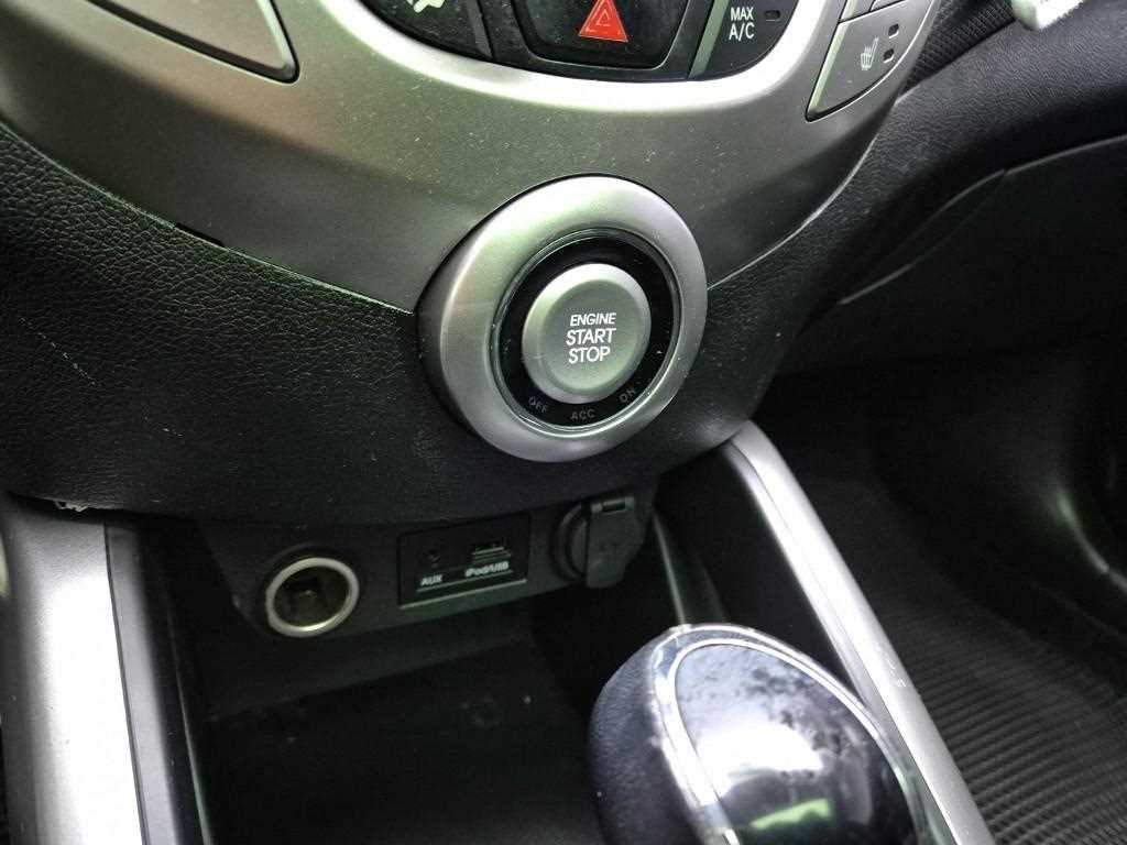 HYUNDAI Veloster 2012 Blanco - Importación desde Corea - HF Imports Iquique - Foto 16