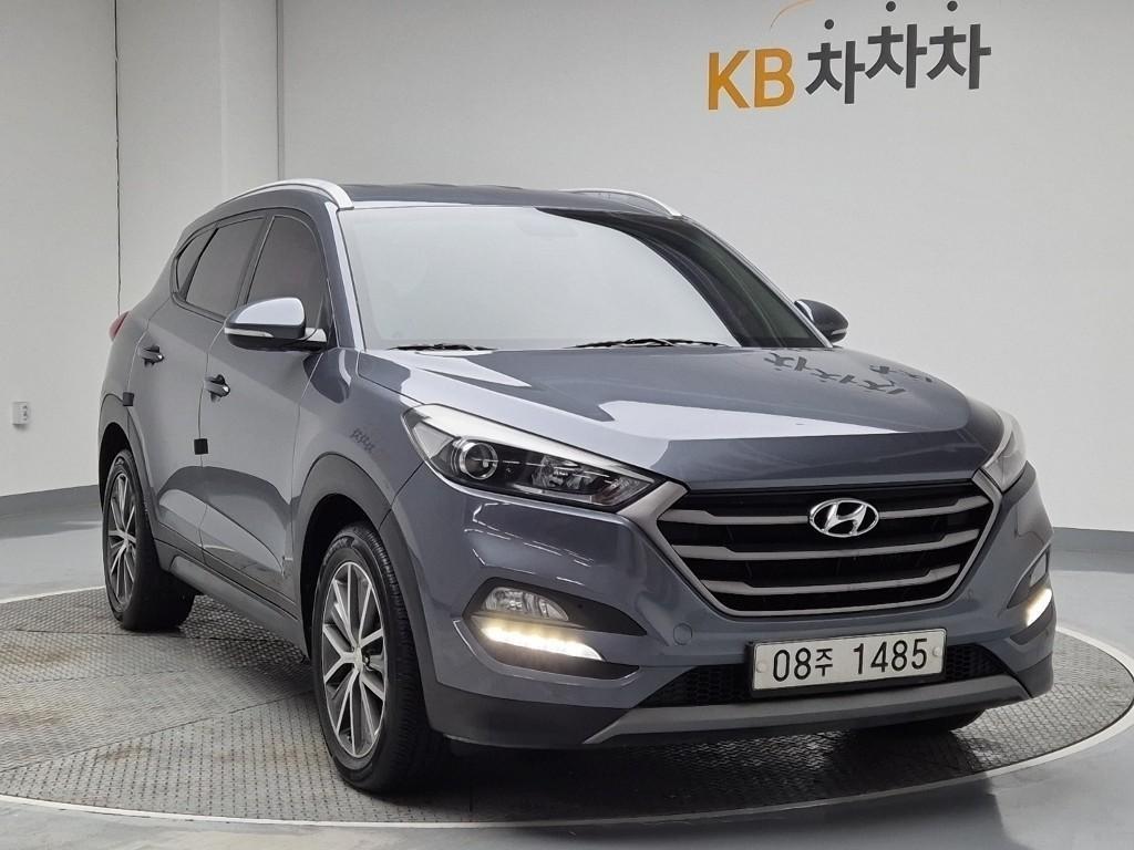 HYUNDAI Tucson - Vista 4