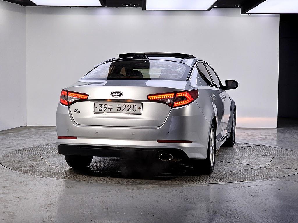 KIA K5 - Vista 2