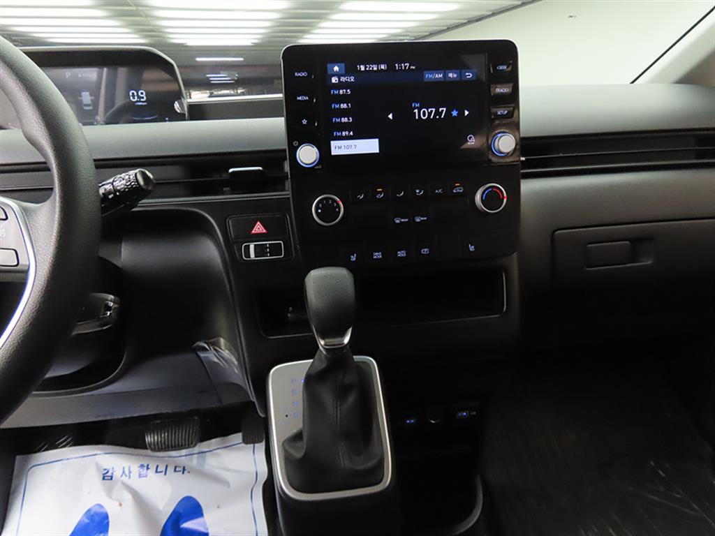 HYUNDAI Staria - Vista 10