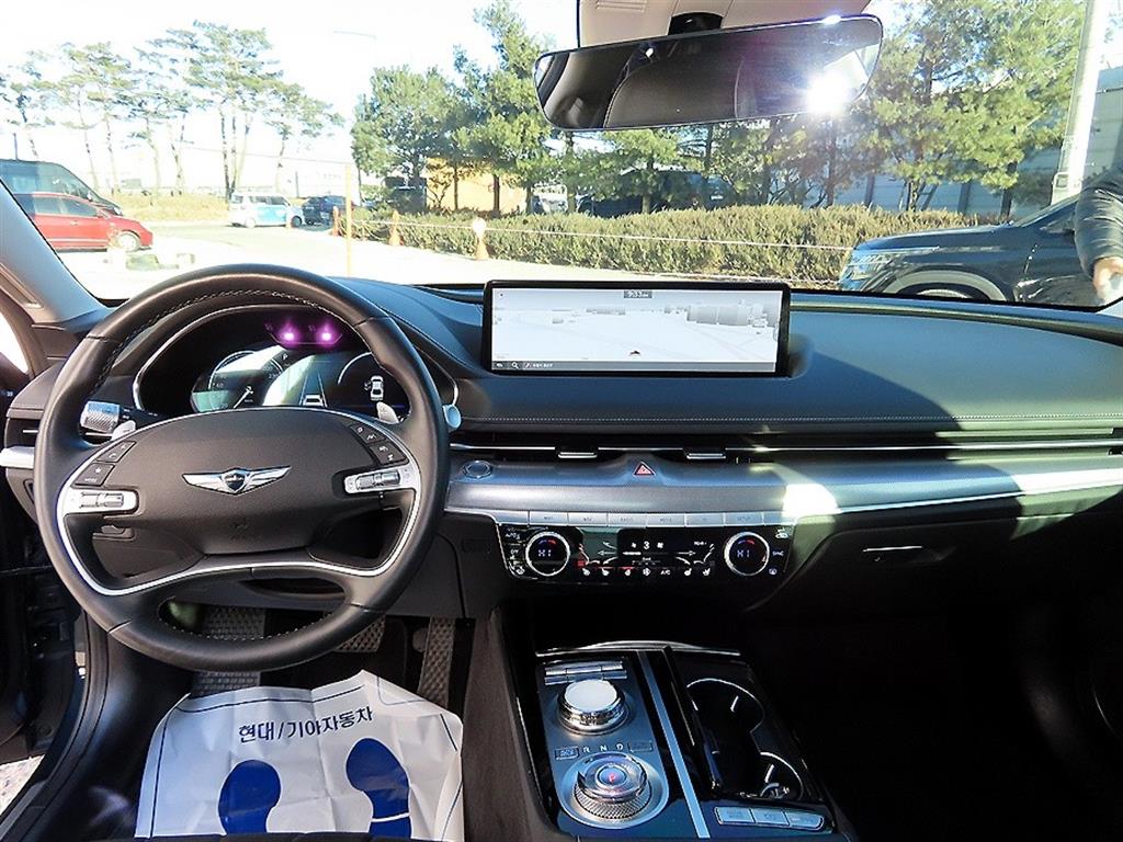 Genesis G80 - Vista 7