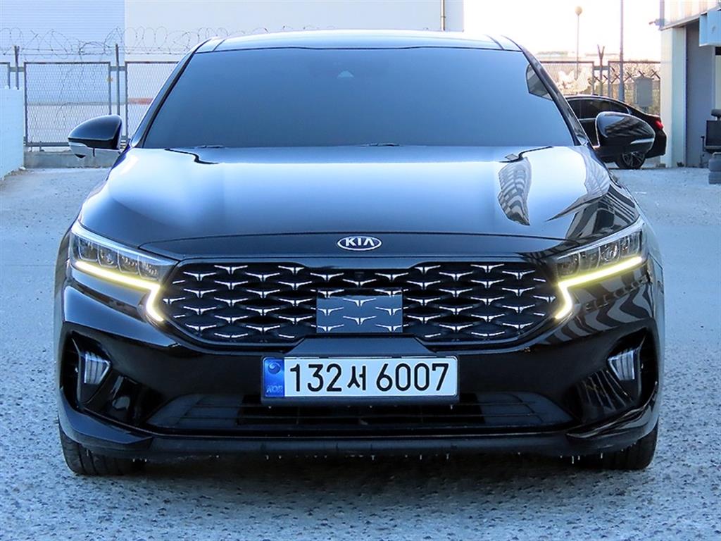 KIA K7 2021 Negro - Importación desde Corea - HF Imports Iquique - Foto 1