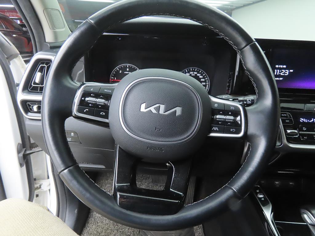 KIA Sorento - Vista 8