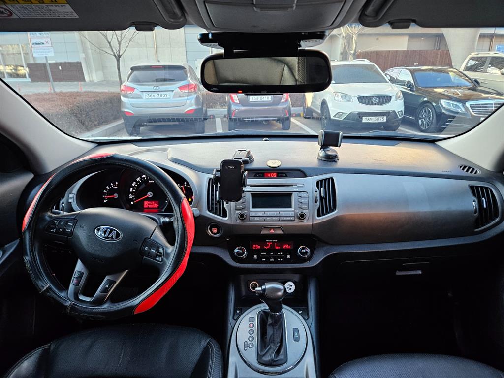 KIA Sportage - Vista 8