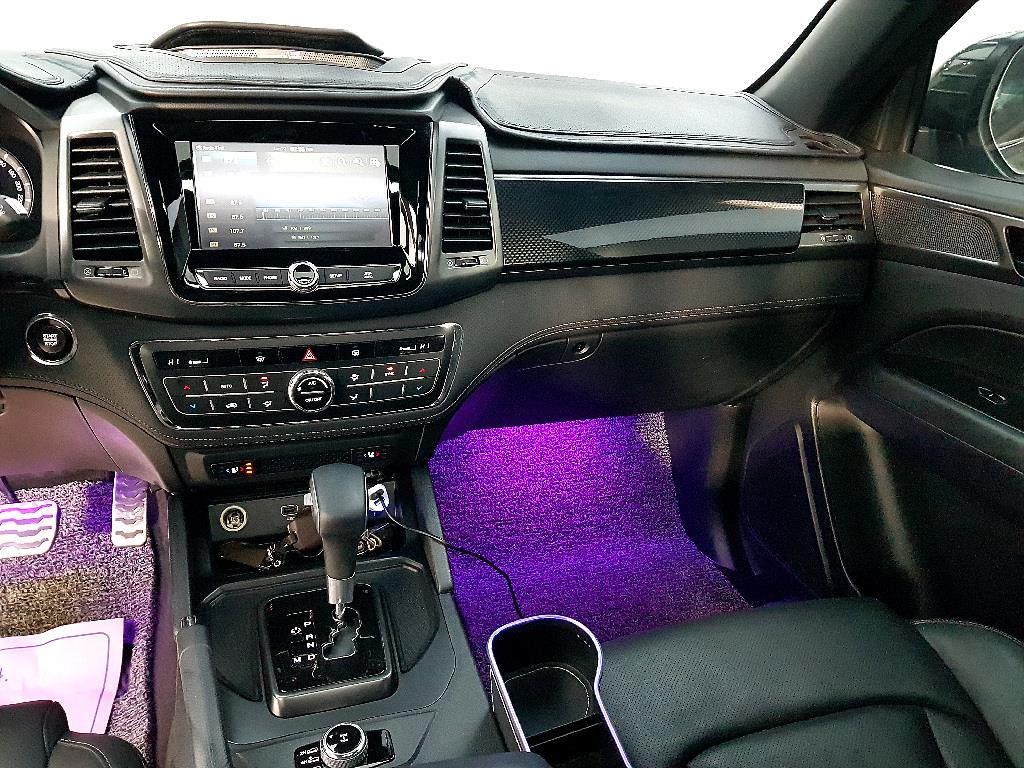 Ssangyong Rexton - Vista 9