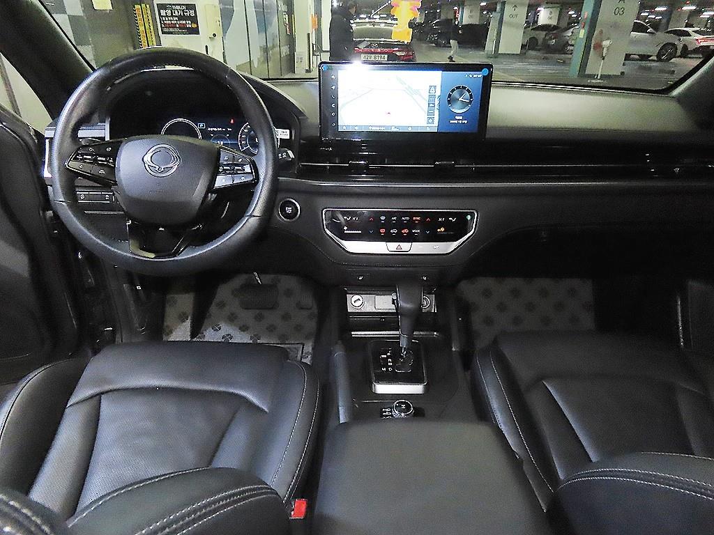 Ssangyong Rexton - Vista 10