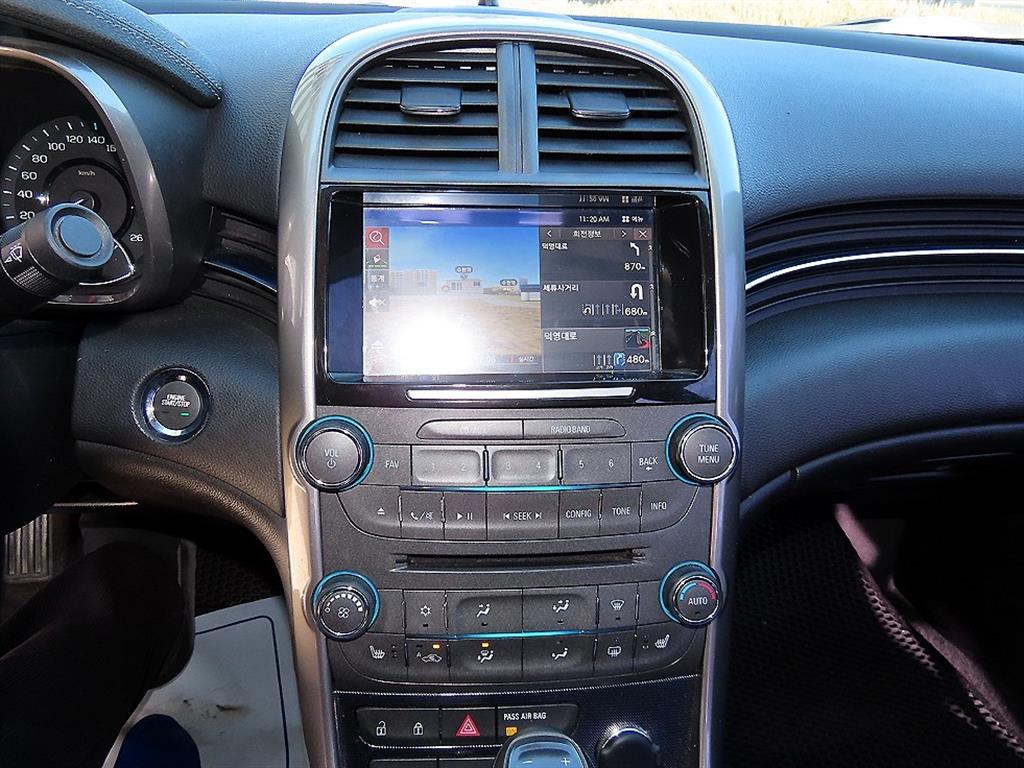 Chevrolet Malibu - Vista 12