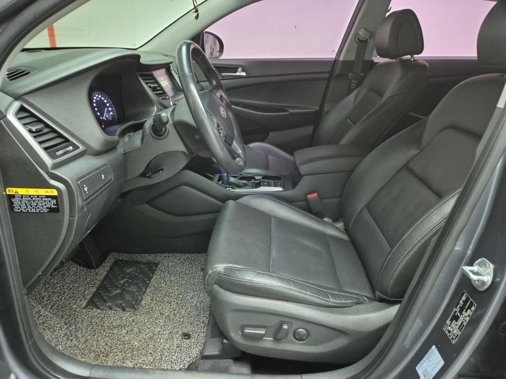 HYUNDAI Tucson 2016 Gris - Importación desde Corea - HF Imports Iquique - Foto 15