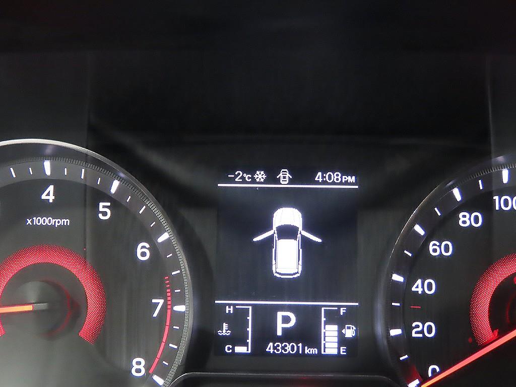 Ssangyong Tivoli - Vista 11