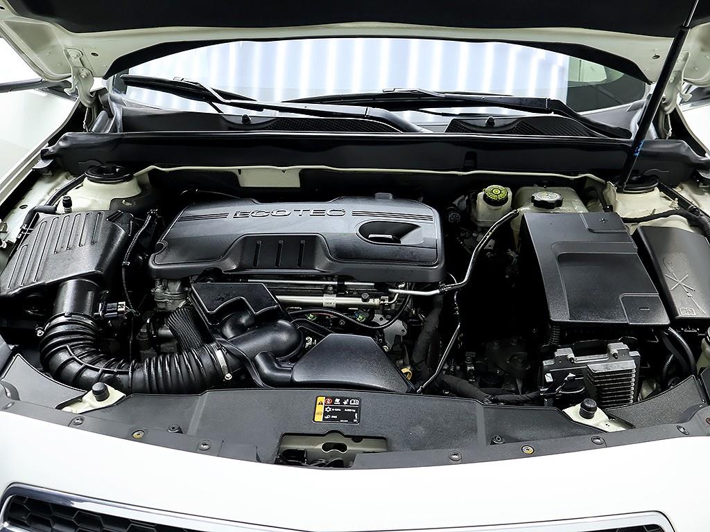 Chevrolet Malibu 2016 Blanco - Importación desde Corea - HF Imports Iquique - Foto 7