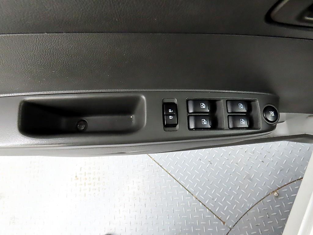 Chevrolet Spark - Vista 11