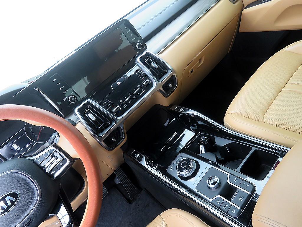 KIA Sorento - Vista 12