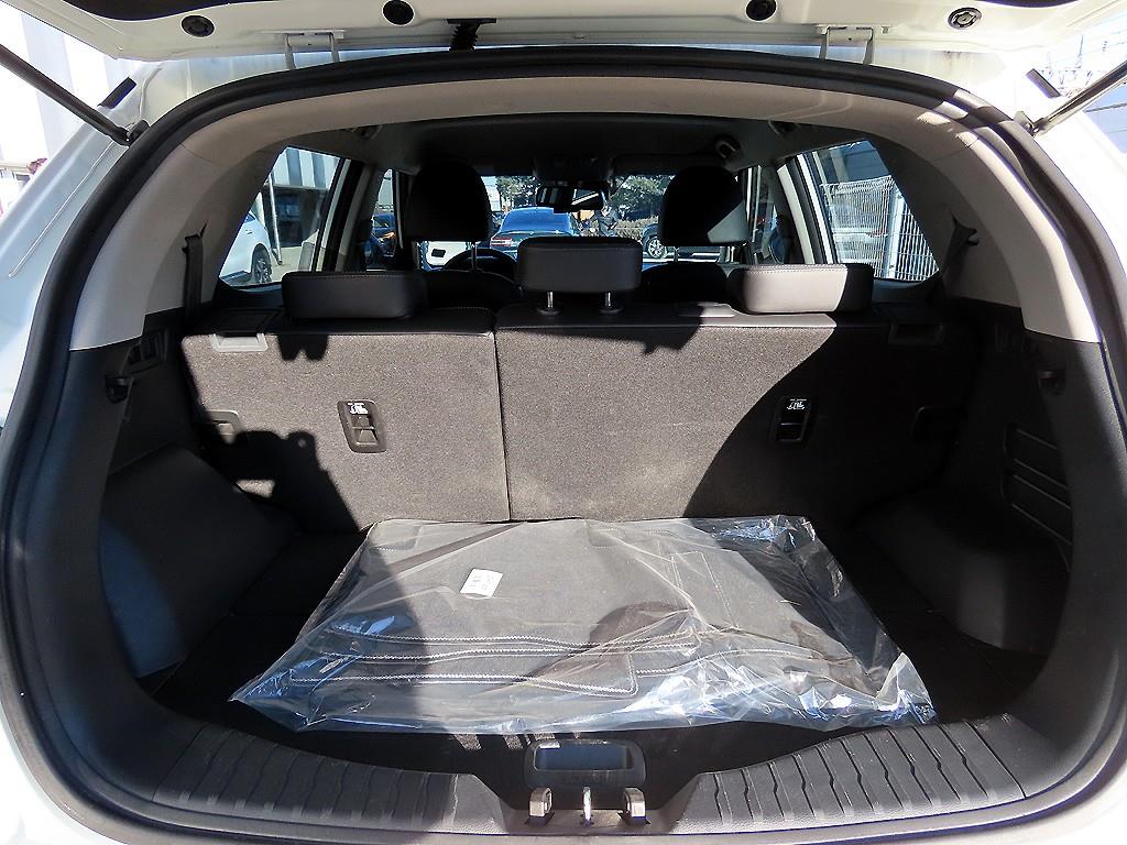 Ssangyong Tivoli 2021 Blanco - Importación desde Corea - HF Imports Iquique - Foto 18