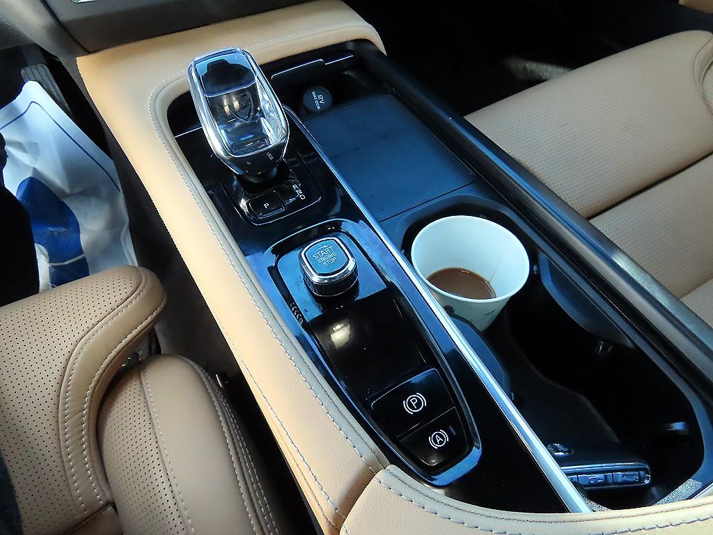 Volvo S90 - Vista 11