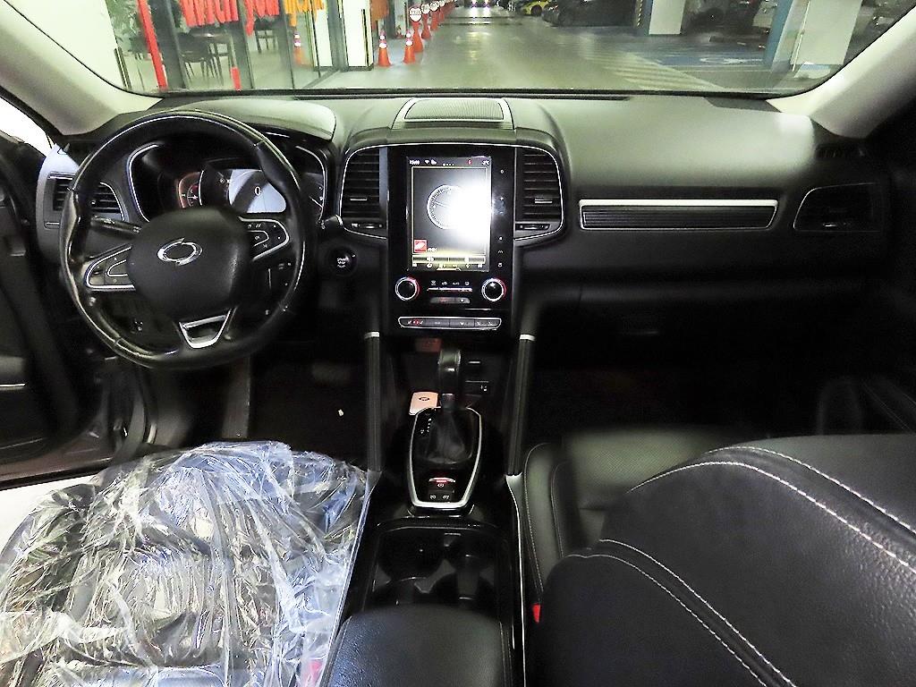 SAMSUNG QM6 - Vista 10