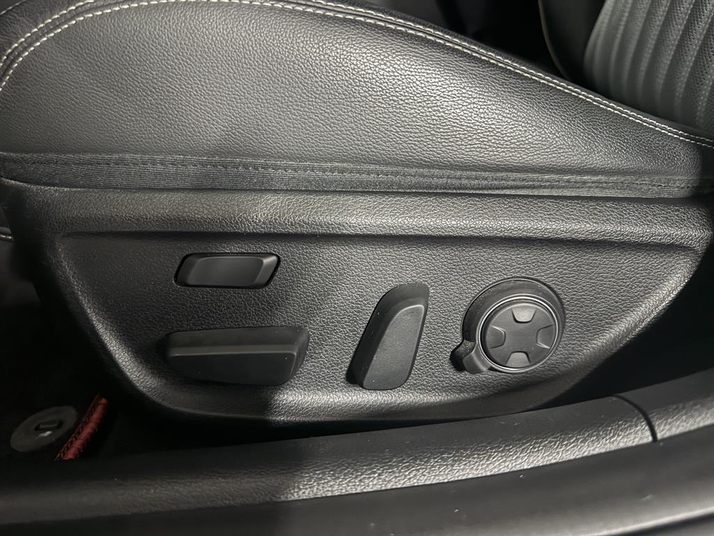 Genesis G70 2019 Blanco - Importación desde Corea - HF Imports Iquique - Foto 16