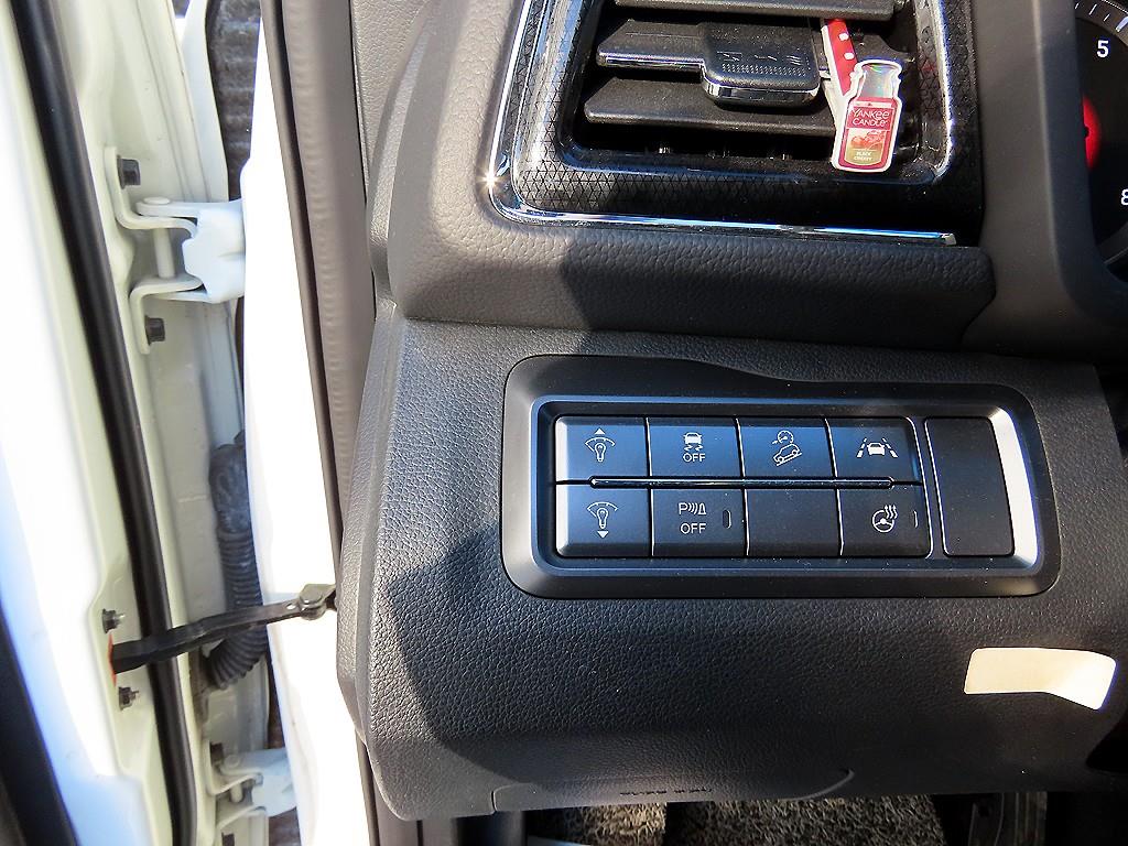 Ssangyong Tivoli - Vista 12