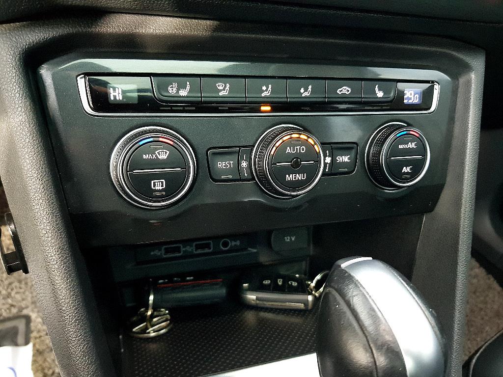 Volkswagen Tiguan - Vista 11