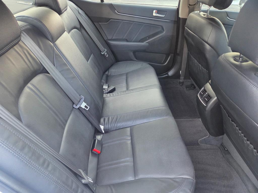 KIA K7 2012 Blanco - Importación desde Corea - HF Imports Iquique - Foto 17