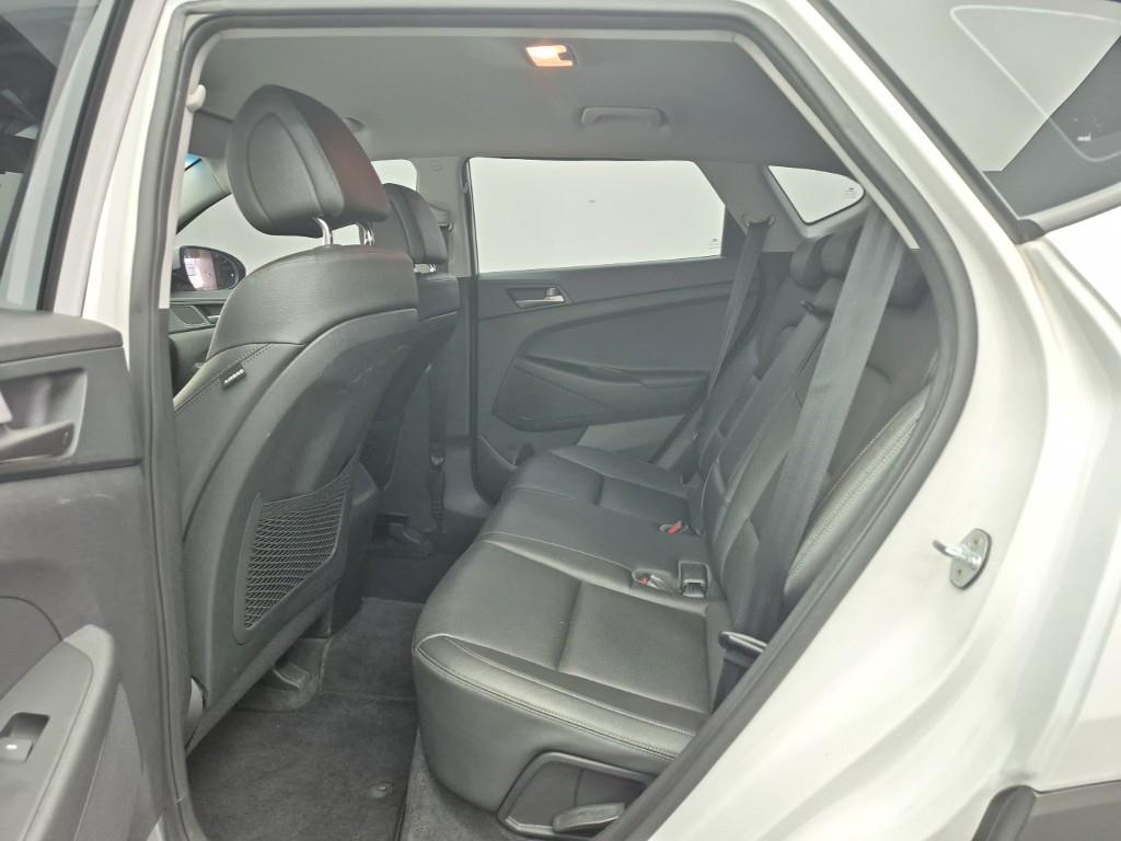 HYUNDAI Tucson - Vista 12