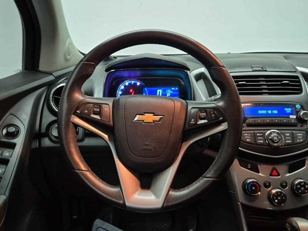 Chevrolet Trax - Vista 9