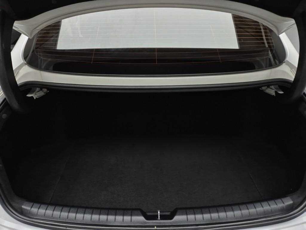 HYUNDAI Sonata 2021 Blanco - Importación desde Corea - HF Imports Iquique - Foto 18