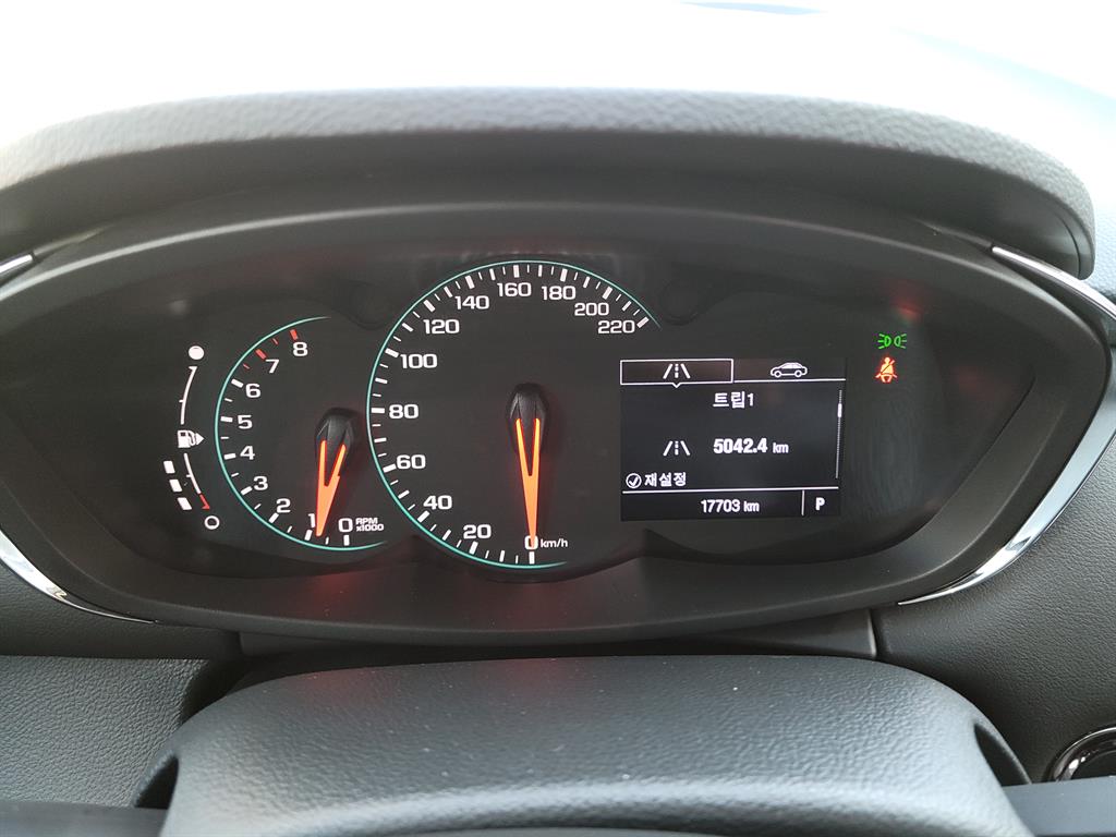 KIA Trax 2019 Gris - Importación desde Corea - HF Imports Iquique - Foto 14