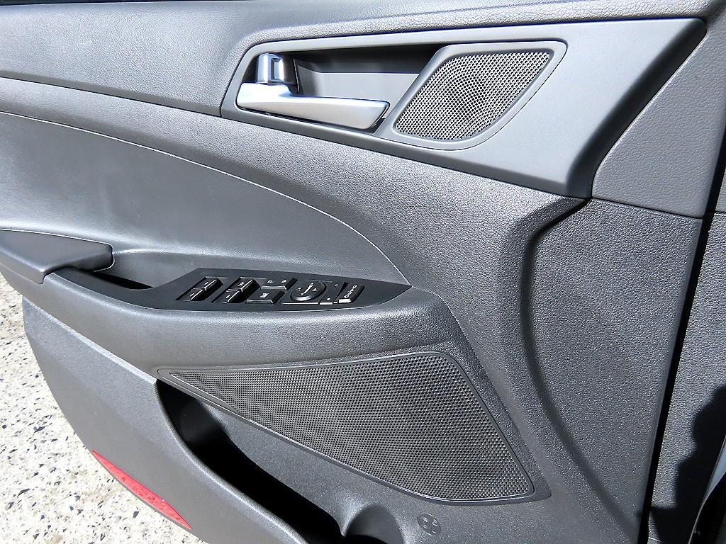 HYUNDAI Tucson - Vista 11