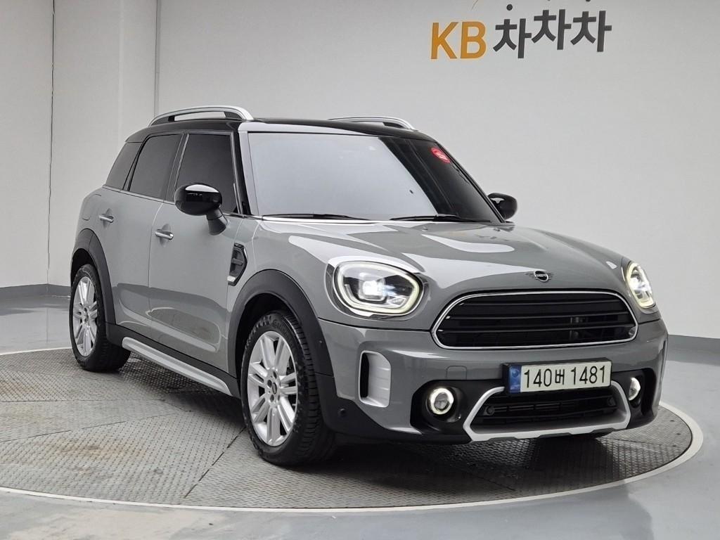 Mini Countryman - Vista 4