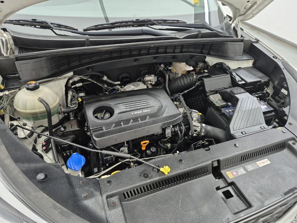 HYUNDAI Tucson - Vista 6