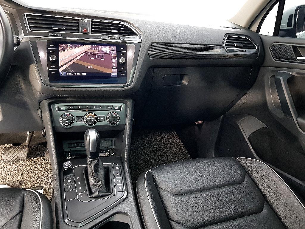 Volkswagen Tiguan - Vista 10