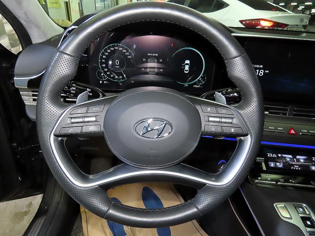 HYUNDAI Grandeur - Vista 8