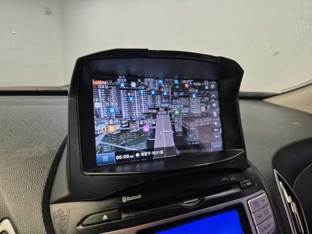 HYUNDAI Tucson 2012 Blanco - Importación desde Corea - HF Imports Iquique - Foto 13