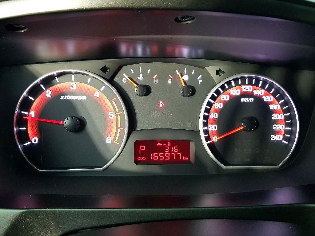 Ssangyong Korando - Vista 7