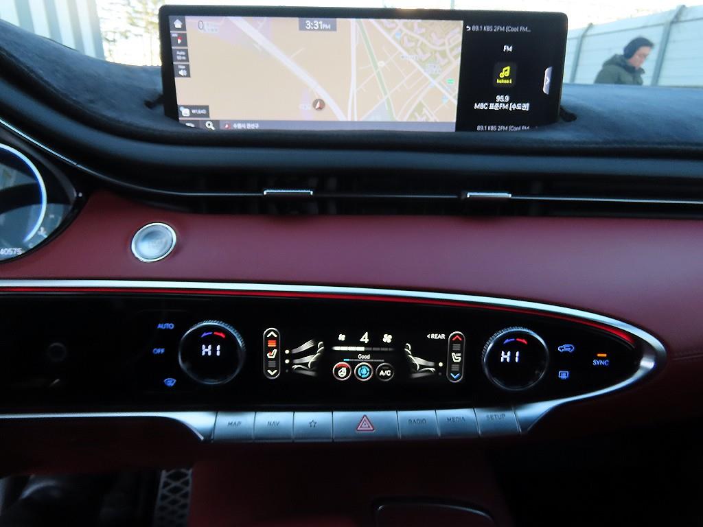 Genesis GV70 2021 Blanco - Importación desde Corea - HF Imports Iquique - Foto 14